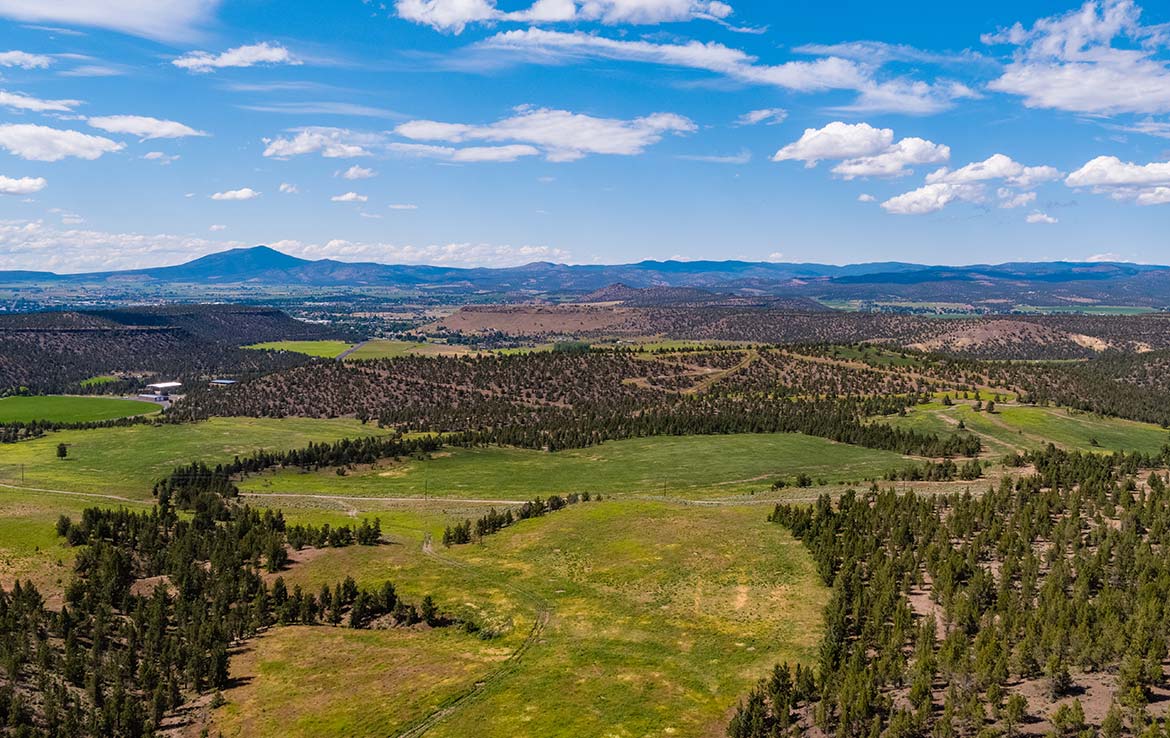 Russel Chavez Ranch 7677 Acre Ranch Crook County Image 20