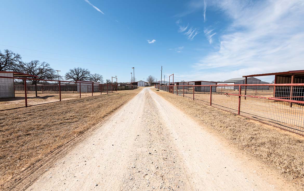 Cross Triangle Arena 24 Acre Ranch Erath County Image 1
