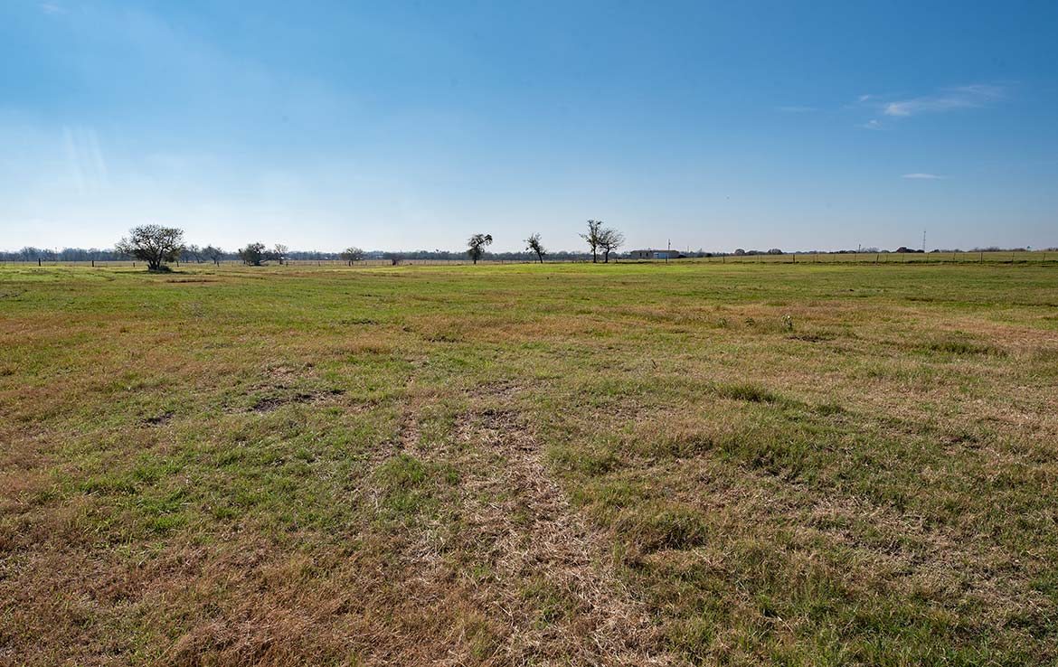 Ace in Marion 11 Acre Ranch Guadalupe County Image 2