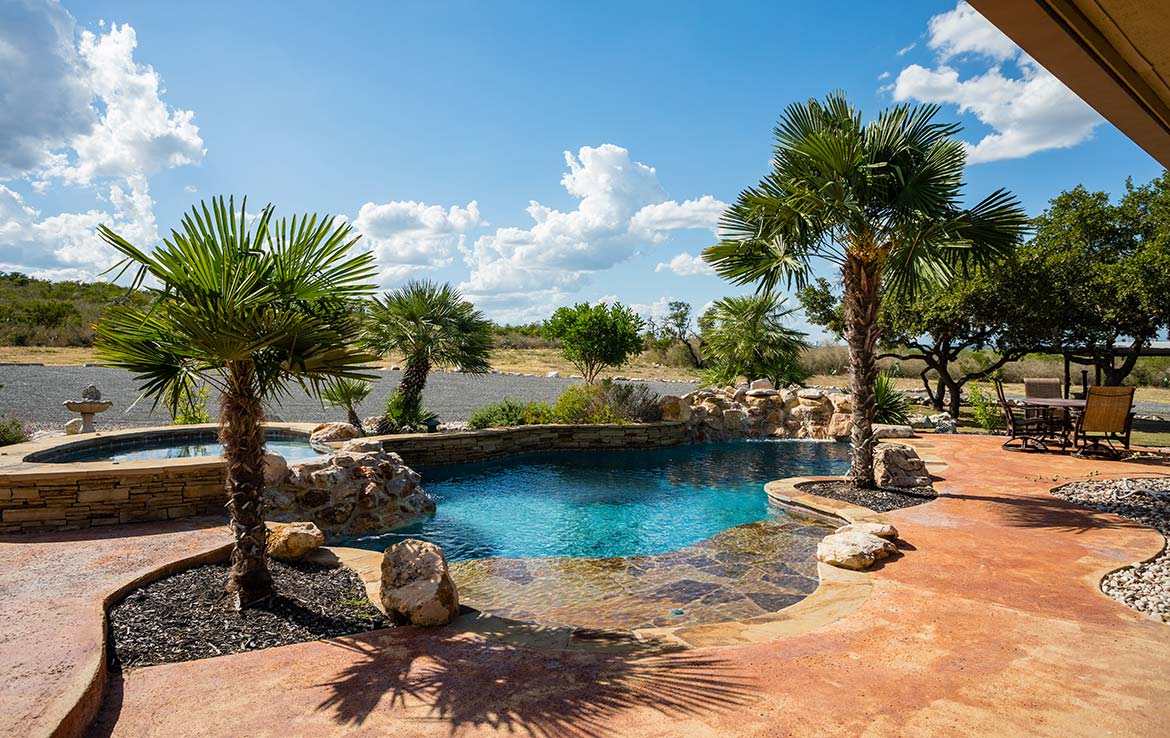5r Ranch 2280 Acre Ranch Uvalde County Image 2