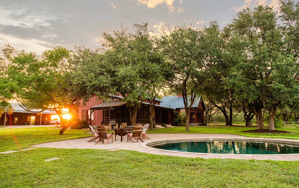 Medio Valley Ranch - Texas Ranch Sales, LLC