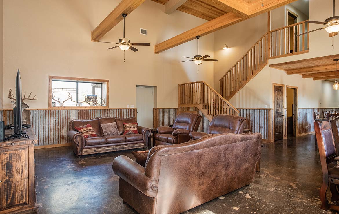 Titan Ranch 735 Acre Ranch Frio County Image 4