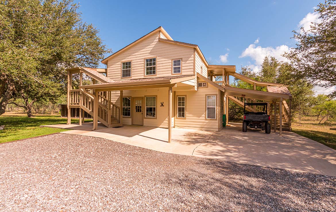 Cothern’s Trophy Oaks Ranch 144 Acre Ranch Goliad County Image 12