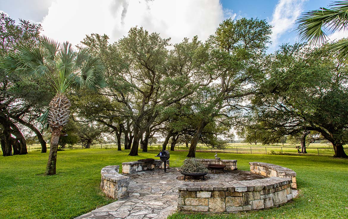 15 Mile Creek Ranch 1188 Acre Ranch Victoria County Image 8