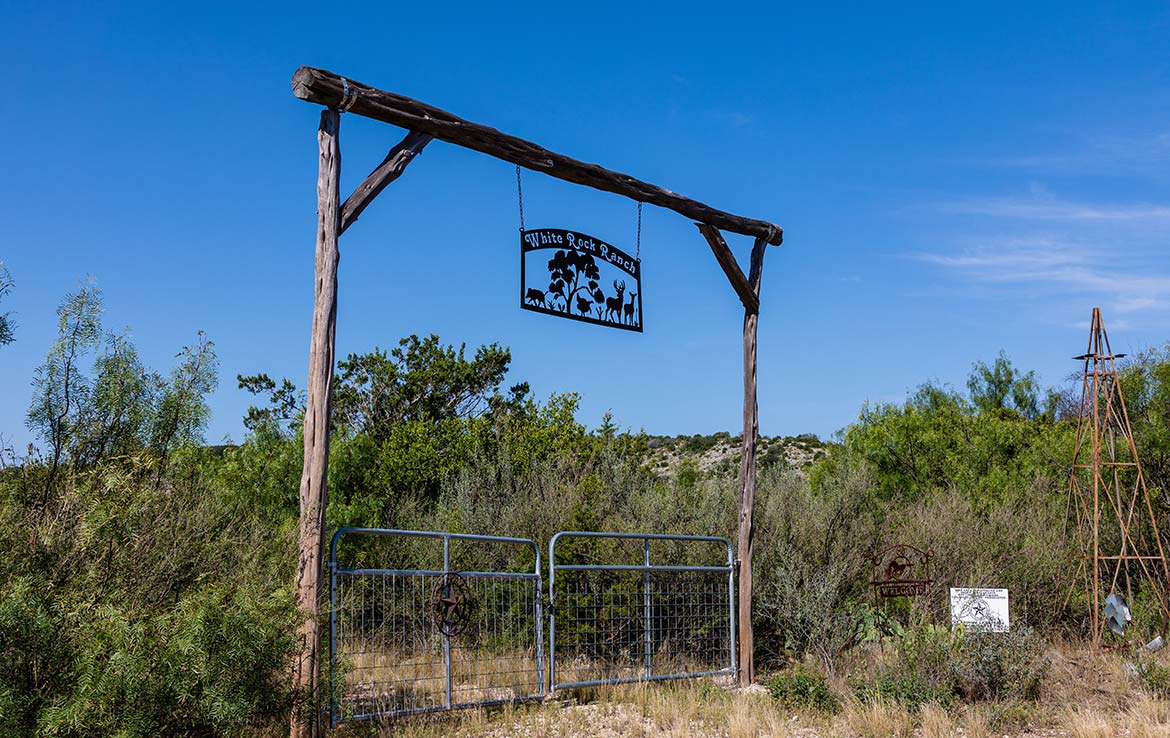 White Rock Ranch 515 Acre Ranch Edwards County Image 1
