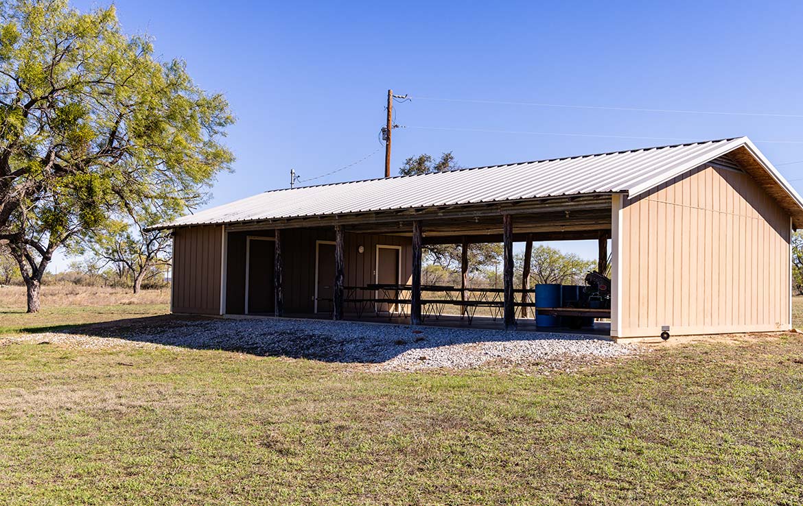 Wolf Mountain Ranch 650 Acre Ranch Llano County Image 7